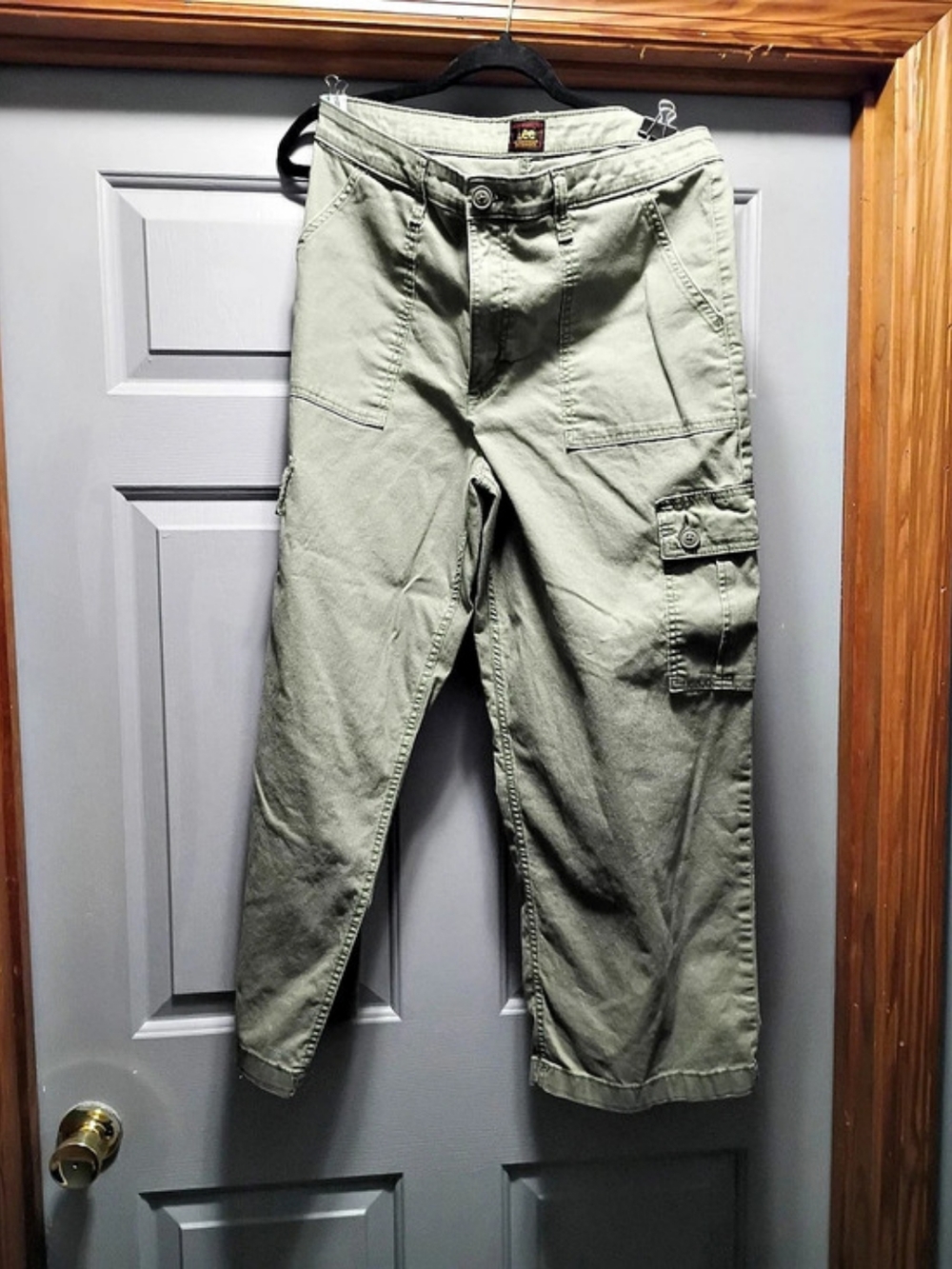 Lee Women's Cargo Pants in Green